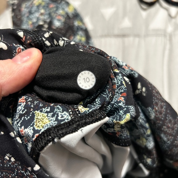 Lululemon Wunder Under Hi-Rise 7/8 tight 25” - Picture 4 of 4